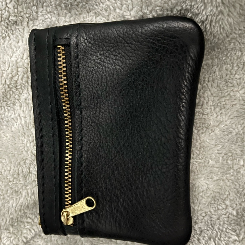 Elegant Black Leather Coin Purse